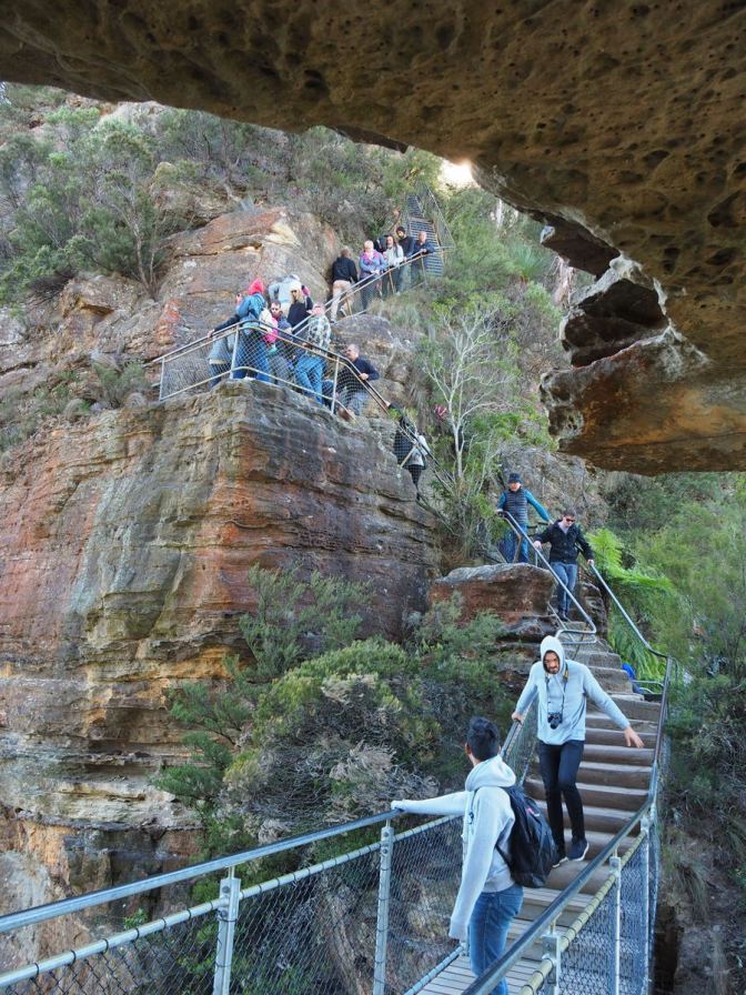 Steps to the 3 Sisters